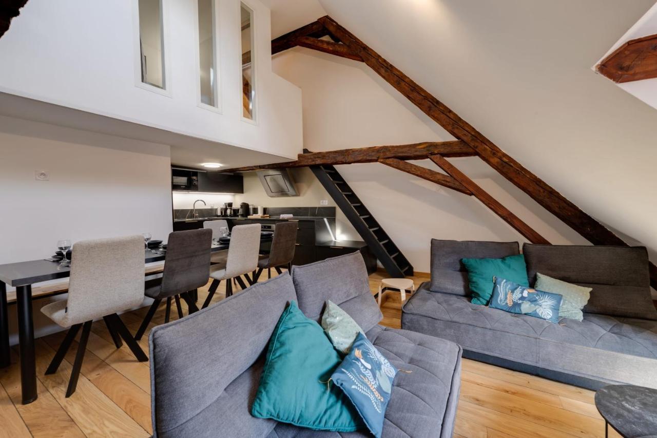 Le Septqatre - Grand Triplex Au Coeur De La Vieille Ville อานซี ภายนอก รูปภาพ